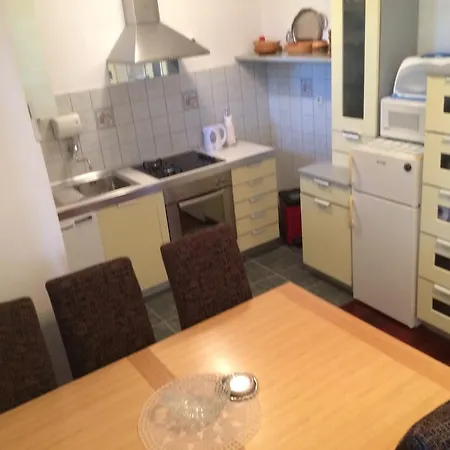 Nada Apartment *